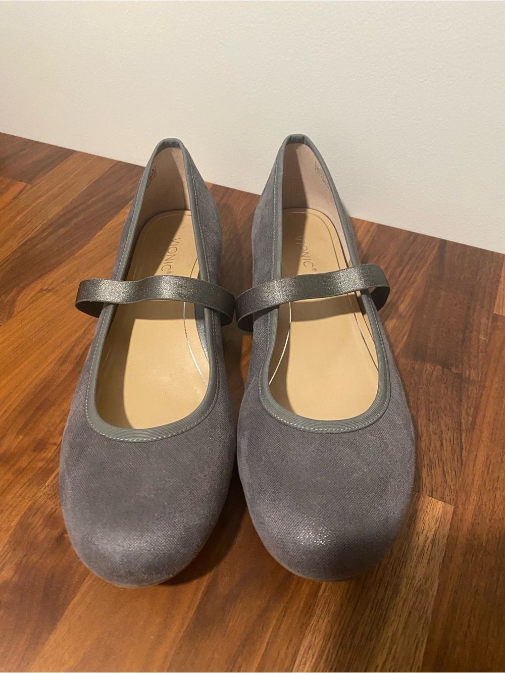 Vionic Gray Mary Jane Flats Size 11